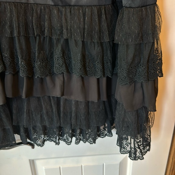 Dainty Jewells Black Slip Extender - Picture 2 of 3